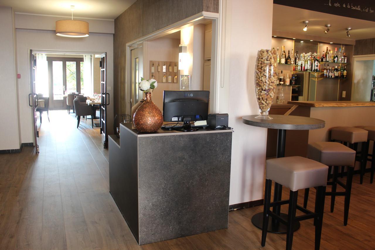 Hotel-Restaurant Le Sorgia Bellegarde-sur-Valserine Eksteriør billede